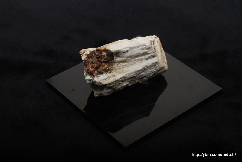 Granat + Vollastonit